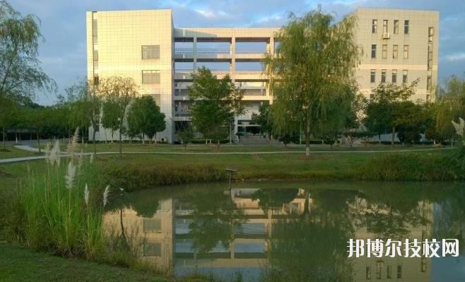 長興技師學院網(wǎng)址網(wǎng)站