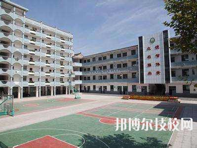 商洛商州區(qū)職業(yè)技術(shù)教育中心2020年報名條件、招生要求、招生對象 