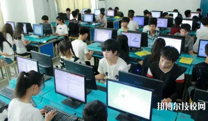 信豐中等專業(yè)學(xué)校怎么樣、好不好
