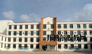臨潭職業(yè)技術(shù)中學(xué)2020年報名條件、招生要求、招生對象