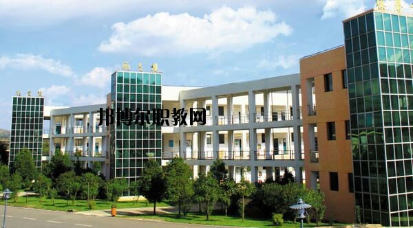昆明機電工程學(xué)校2020年報名條件、招生要求、招生對象