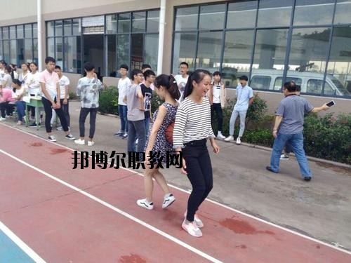 達州水電學(xué)校2020年報名條件、招生要求、招生對象