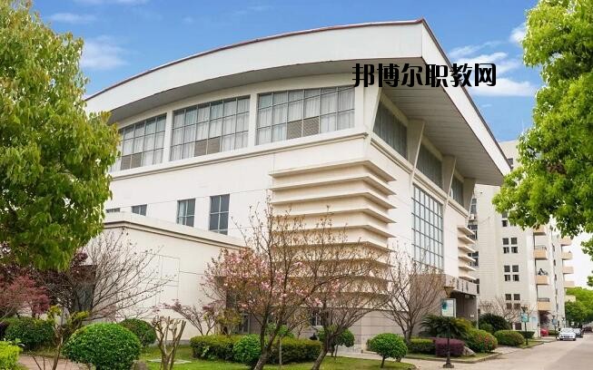 平陽縣職業(yè)教育中心2020年報名條件、招生要求、招生對象