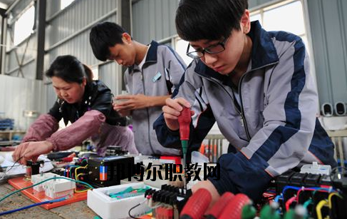 浙江商業(yè)技師學(xué)院報(bào)名條件2020年報(bào)名條件、招生要求、招生對(duì)象