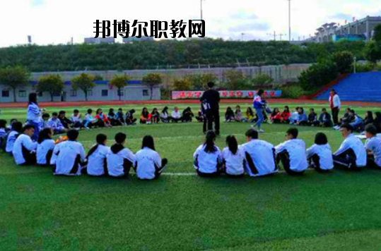 肇慶商務(wù)技工學(xué)校2020年報(bào)名條件、招生要求、招生對(duì)象