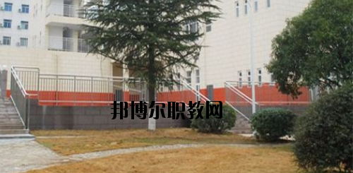 浦北第一職業(yè)技術(shù)學(xué)校2020年報名條件、招生要求、招生對象