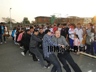 閬中師范學(xué)校2020年報(bào)名條件、招生要求、招生對象