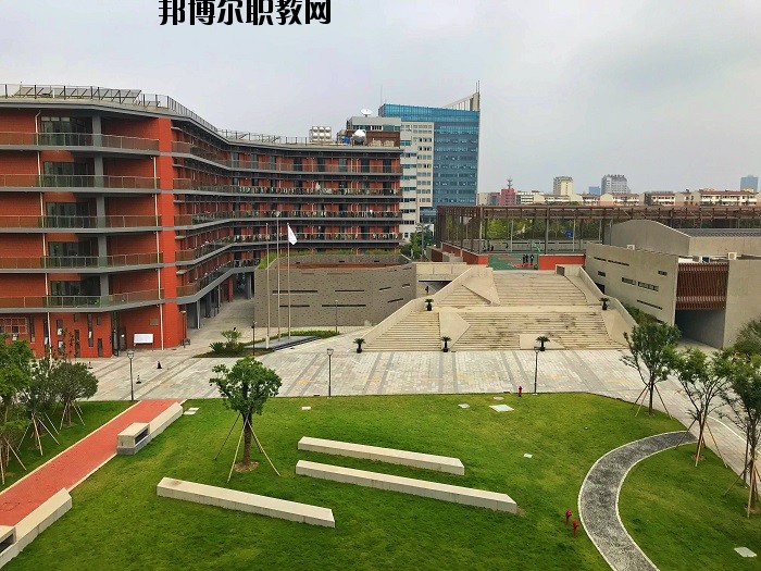 龍灣區(qū)職業(yè)技術(shù)學(xué)校教育集團(tuán)2020年報(bào)名條件、招生要求、招生對(duì)象