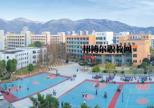 平陽(yáng)縣職業(yè)中等專業(yè)學(xué)校2020年報(bào)名條件、招生要求、招生對(duì)象