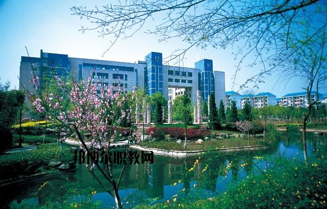 通山職教中心2020年報名條件、招生要求、招生對象