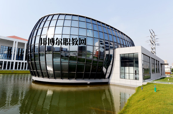 江蘇吳江中等專業(yè)學校怎么樣、好不好