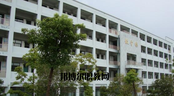 寧波興港職業(yè)高級中學2020年報名條件、招生要求、招生對象