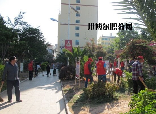 姚安縣職業(yè)高級(jí)中學(xué)怎么樣、好不好