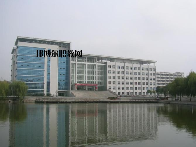 永仁縣職業(yè)高級(jí)中學(xué)2020年學(xué)費(fèi)、收費(fèi)多少