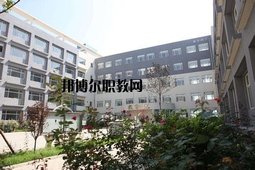 貴陽市中華職業(yè)學校網站網址