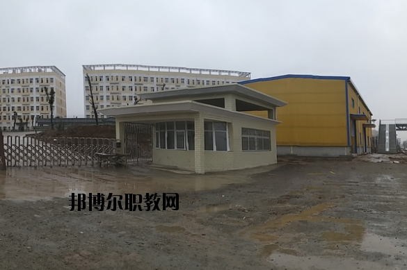 黃石第一技工學校2020年報名條件、招生要求、招生對象