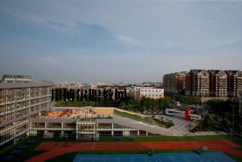綿陽工貿(mào)學(xué)校2020年報(bào)名條件、招生要求、招生對象