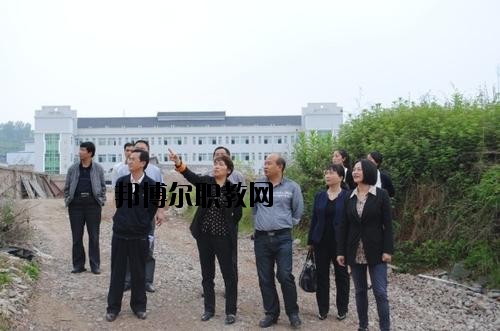 施秉縣中等職業(yè)技術(shù)學(xué)校2020年報(bào)名條件、招生要求