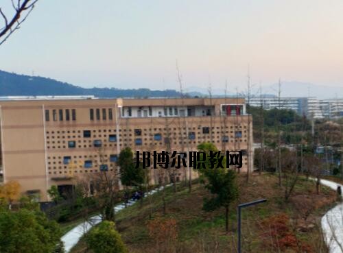 安吉職業(yè)教育中心學(xué)校怎么樣、好不好