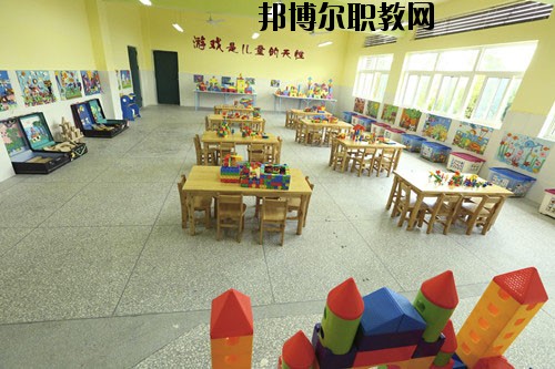 四川師范大學(xué)幼師學(xué)院2020年報(bào)名條件、招生要求、招生對象