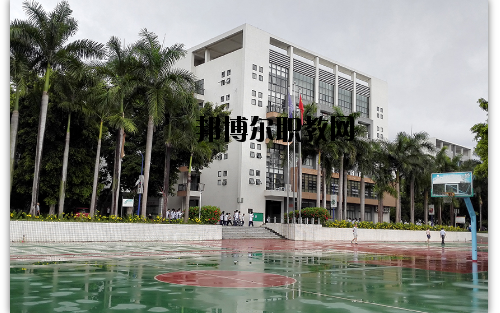 東莞電子科技學(xué)校怎么樣、好不好