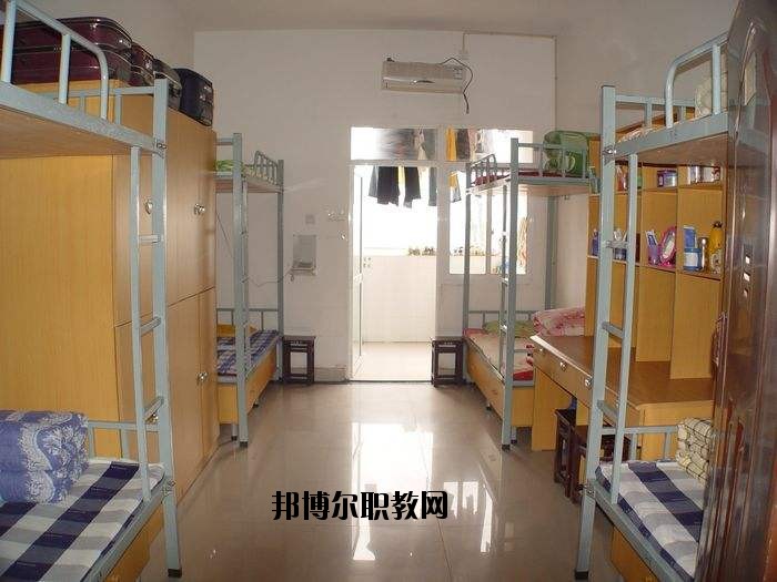 佛山順德區(qū)中等專(zhuān)業(yè)學(xué)校2020年宿舍條件