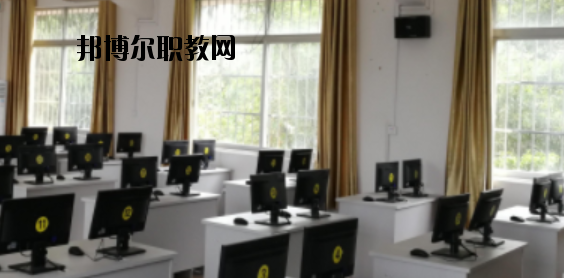 廣西工貿(mào)職業(yè)技術學校2020年有哪些專業(yè)