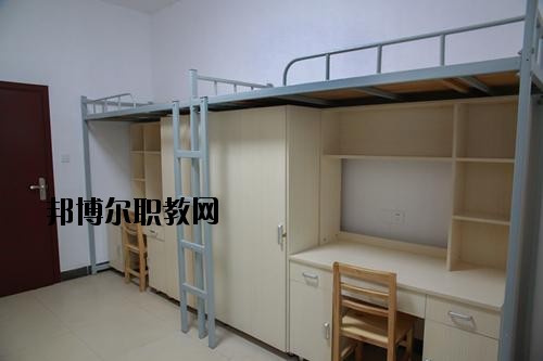 開平機電中等職業(yè)技術(shù)學校2020年宿舍條件