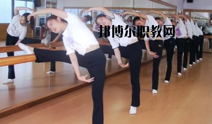 武威遠(yuǎn)博技工學(xué)校2020年學(xué)費、收費多少