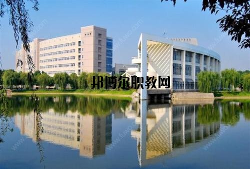 黃岡聯(lián)升職業(yè)技術(shù)學(xué)校2020年報(bào)名條件、招生要求、招生對象
