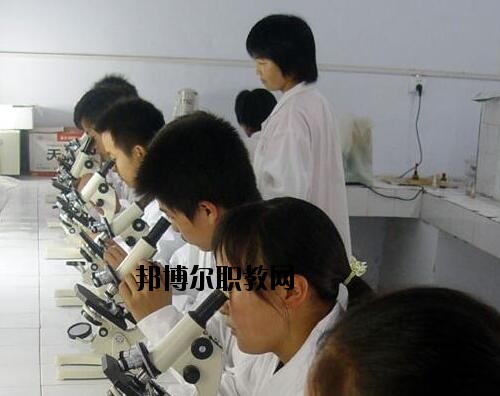 鄭州畜牧獸醫(yī)中等專業(yè)學(xué)校2021年報(bào)名條件、招生對(duì)象