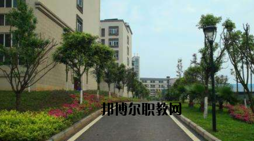 廣東江門中醫(yī)藥學(xué)校2020年報(bào)名條件、招生要求、招生對(duì)象