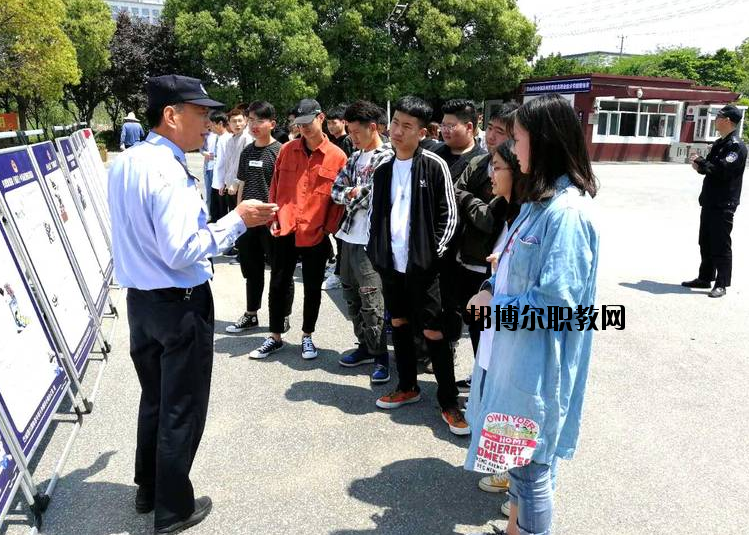 蘇州托普信息職業(yè)技術(shù)學(xué)院2020年報(bào)名條件、招生要求、招生對(duì)象