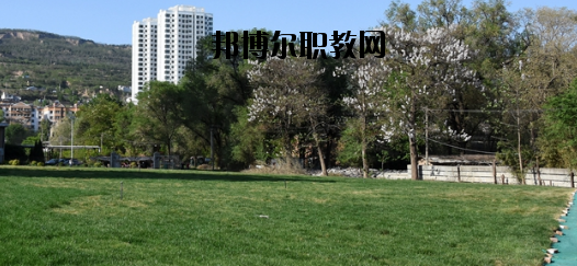 天水岷山技工學(xué)校2020年報(bào)名條件、招生要求、招生對(duì)象
