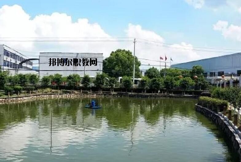 寧海縣雙林職業(yè)學校2020年報名條件、招生要求、招生對象