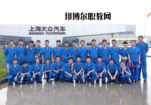 萍鄉(xiāng)工業(yè)中等專業(yè)學校2020年報名條件、招生要求、招生對象