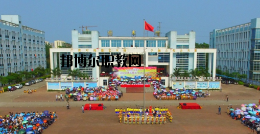 北部灣職業(yè)技術(shù)學(xué)校2020年招生辦聯(lián)系電話(huà) 