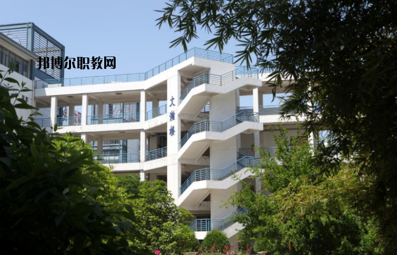 江蘇財(cái)經(jīng)職業(yè)技術(shù)學(xué)院2020年報(bào)名條件、招生要求、招生對(duì)象