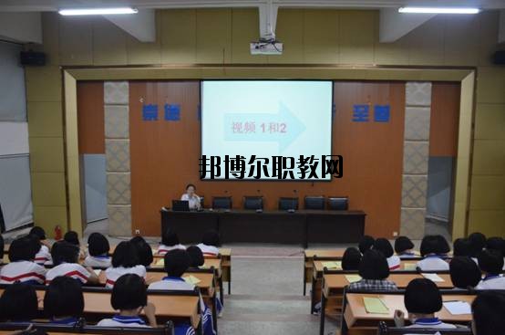 崇義職業(yè)中等專業(yè)學(xué)校2020年報名條件、招生要求、招生對象 