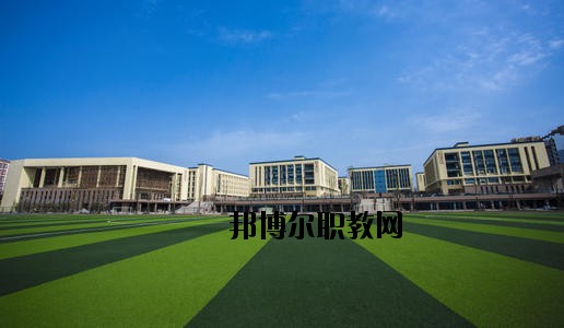 樂山海棠職業(yè)學(xué)校2020年報名條件、招生要求、招生對象