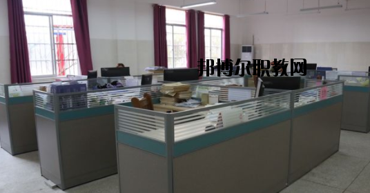 興業(yè)中等職業(yè)技術(shù)學(xué)校怎么樣、好不好