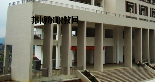 石家莊萬搏中等專業(yè)學(xué)校2020年報名條件、招生要求、招生對象 