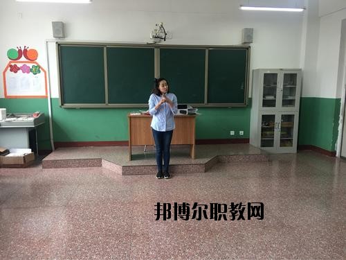 四川東坡中等職業(yè)技術(shù)學(xué)校2020年報(bào)名條件、招生要求、招生對(duì)象