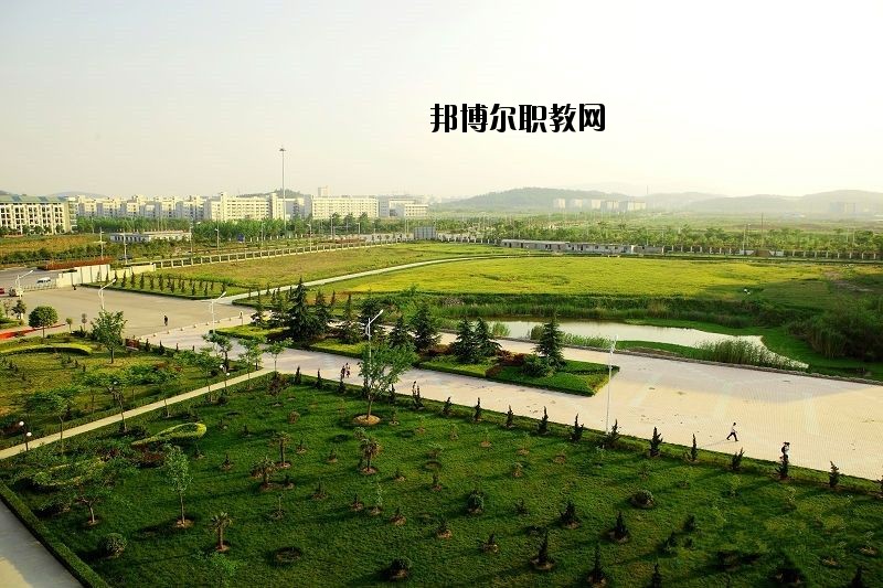 云夢中等職業(yè)技術(shù)學校2020年報名條件、招生要求、招生對象