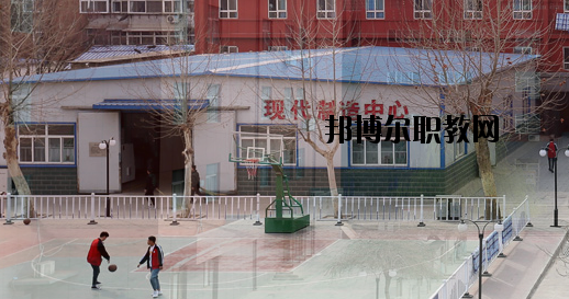 保定技師學(xué)院怎么樣、好不好