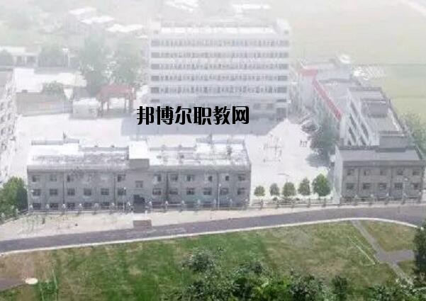 ?？德毥讨行膶W(xué)校2020年招生簡章