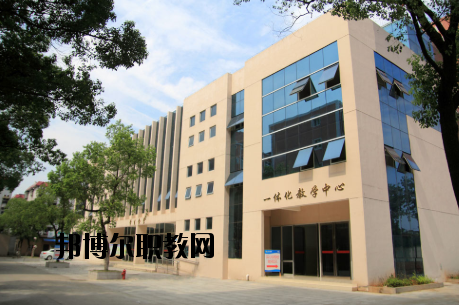 江西現(xiàn)代技師學(xué)院2020年有哪些專(zhuān)業(yè)