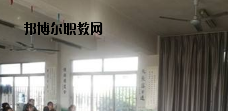 秦皇島燕成中等專業(yè)學(xué)校2020年報名條件、招生要求、招生對象 