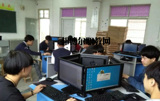 南城職業(yè)中等專業(yè)學(xué)校2020年報(bào)名條件、招生要求、招生對(duì)象