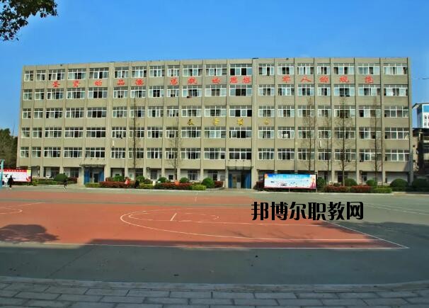 孝感工業(yè)學(xué)校怎么樣、好不好